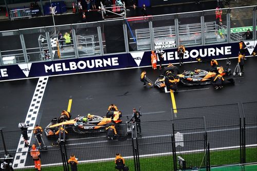 Does McLaren's Melbourne team order set the bar for a Norris/Piastri F1 title fight?