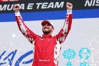 Mexico City E-Prix: Rowland snatches victory from Porsche after late safety car